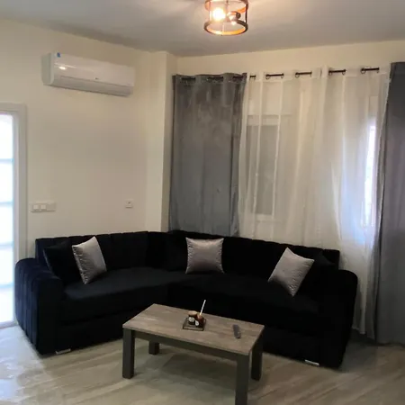 Apartamento Garbinet * لقنت